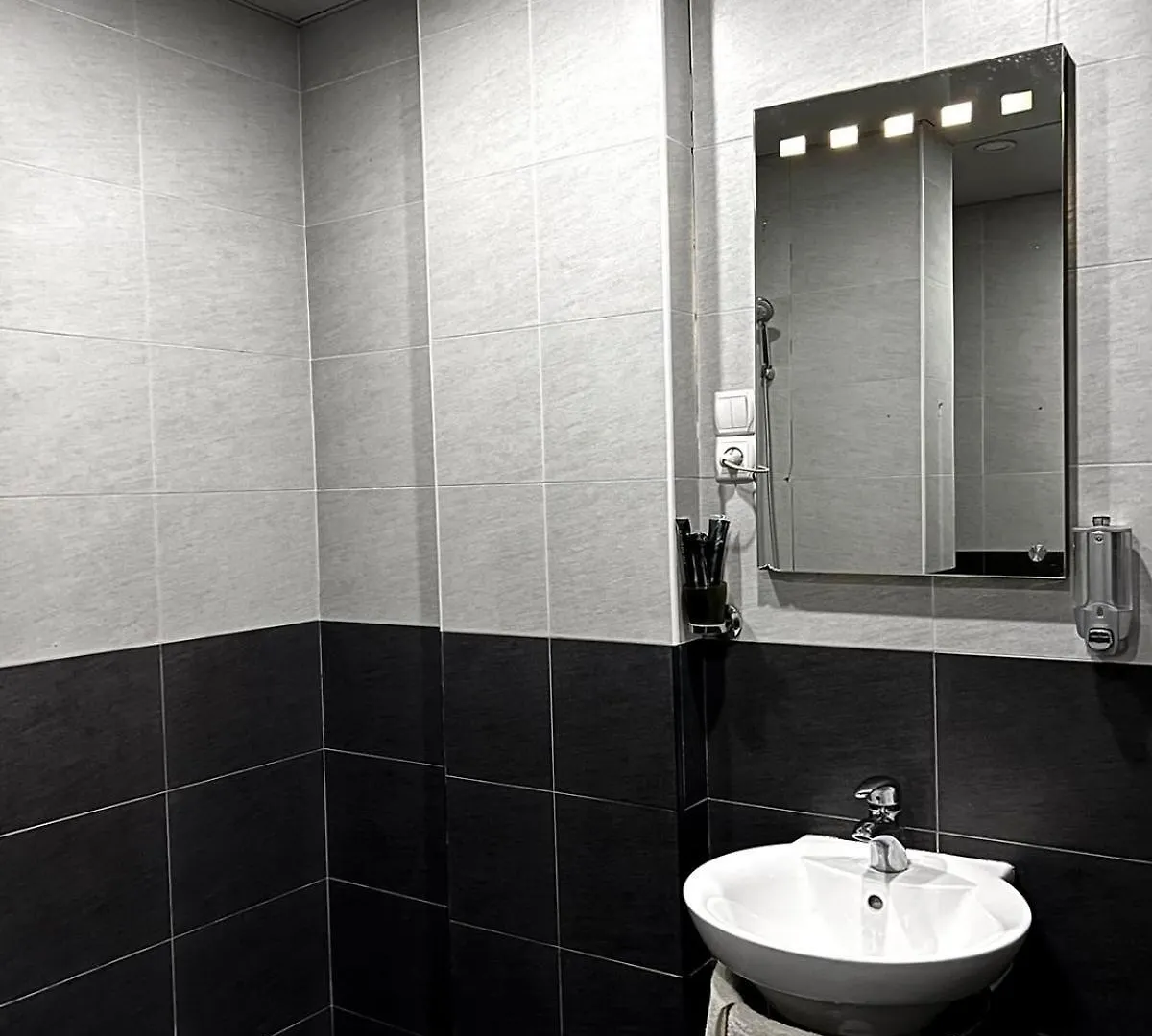 Hotel 6 Tbilisi